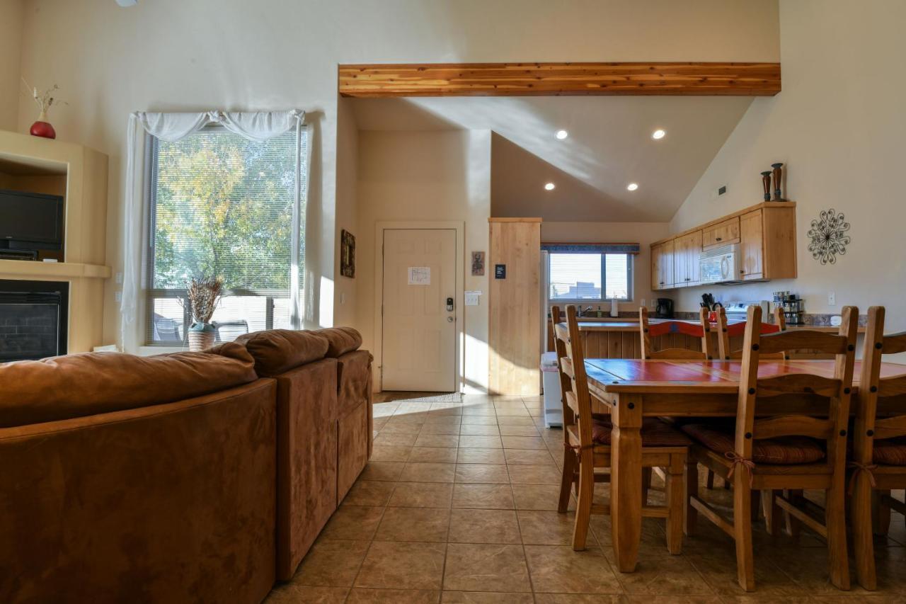 Rv M4 - Moab Get Away And Great Price For The Family! Villa Eksteriør bilde